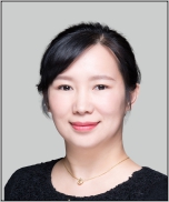 李 晶 